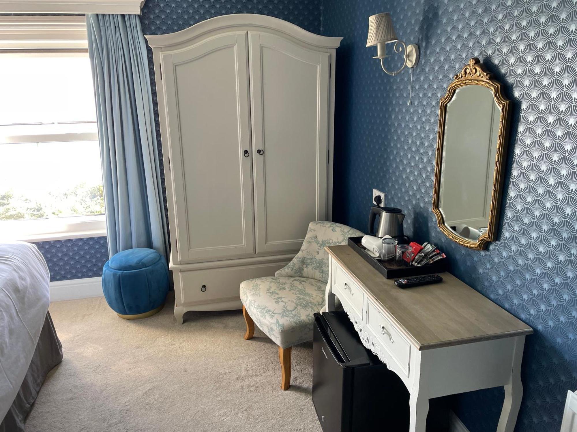 Keats Green Hotel Shanklin Esterno foto