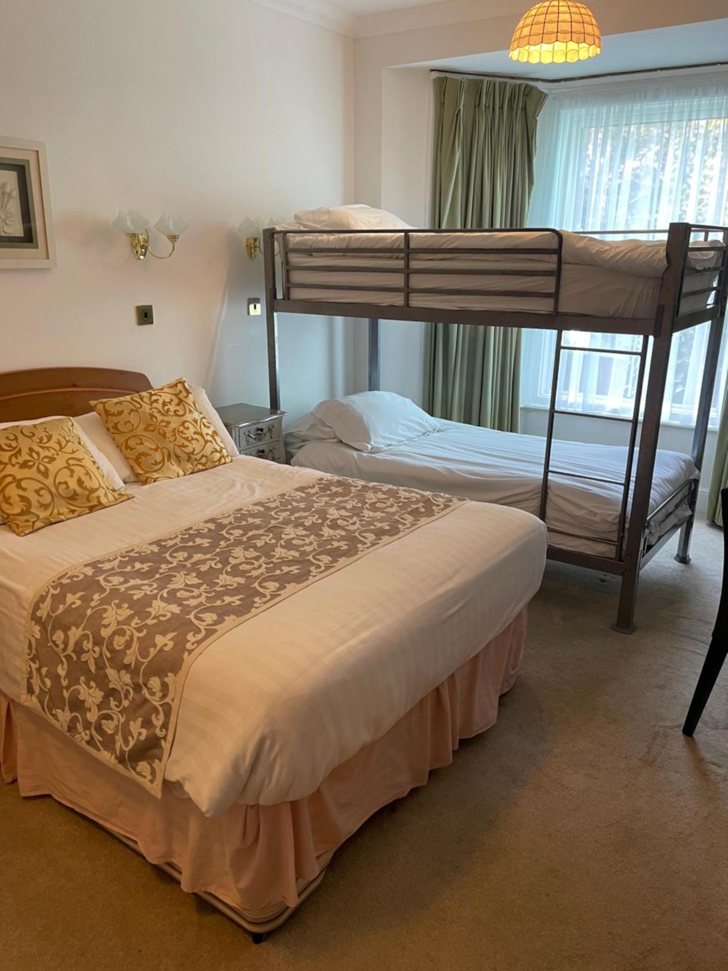 Keats Green Hotel Shanklin Esterno foto